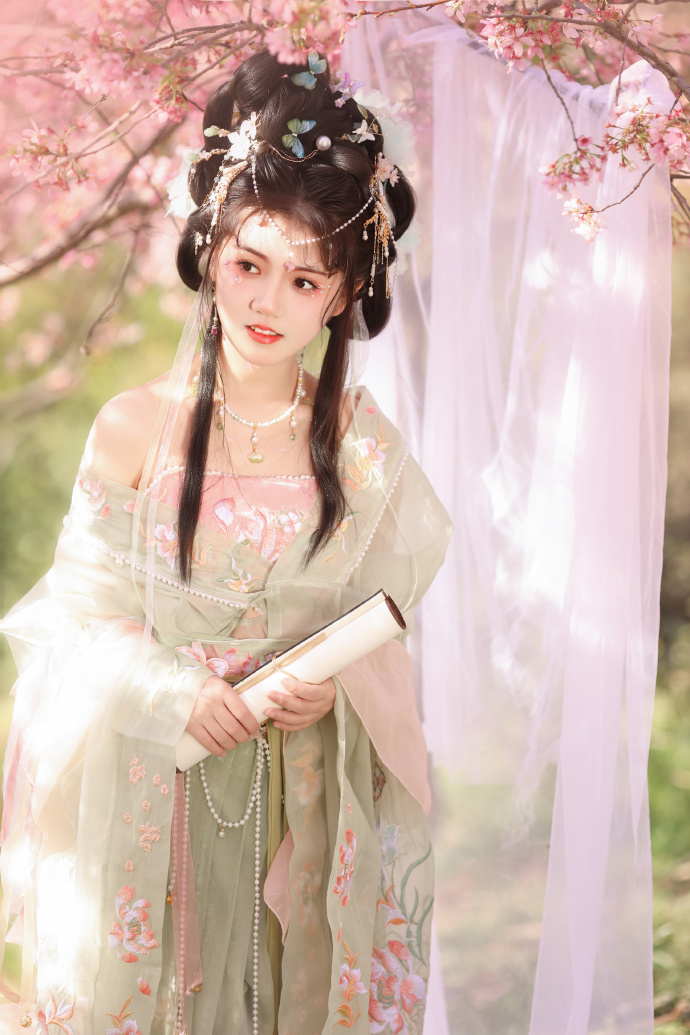 真探第一季 封面