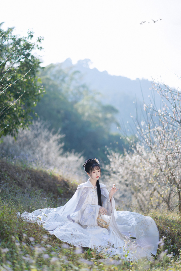 《姐姐当家2》再引热议，冉莹颖成焦点，观众热议节目选人标准
